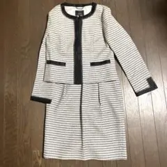 【美品】23区 ツイードノーカラー ジャケットスカートスーツ