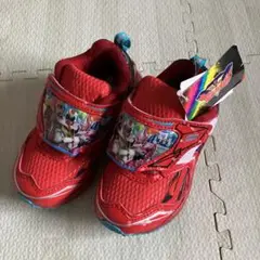 新品タグ付　ゼンカイジャー