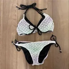 LAETITIA レリッタ　編み込みデザインビキニ 9M グラデーションビキニのサムネイル