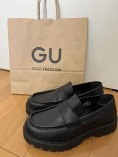【美品】GU チャンキーソールローファー