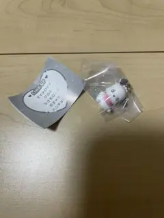 サンリオ　エモきゅん　めじるしアクセサリー　ポチャッコ