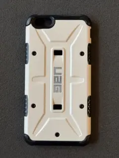 【UAG】iPhone 6 Plus用 UAG-IPH6PLS ホワイトのサムネイル