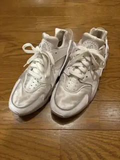 NIKE ナイキ エアハラチ ホワイト 26.5cm
