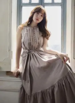 ⭐︎週末〆切⭐︎Herlipto Notting Hill Belted Dress