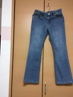 デニム ジーンズ　ウエスト64cm