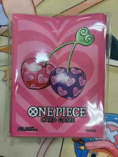 ワンピースカード　リミテッドカードスリーブ　メロメロの実　ハンコック　未開封