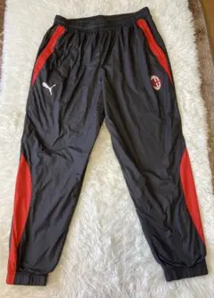 Puma ACミラン ナイロンパンツ 黒/赤　ＸＬ
