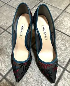 DIANA 花柄刺繍 ポインテッドトゥ パンプス