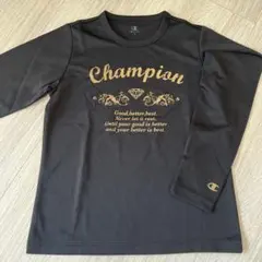 チャンピオン　長袖シャツ