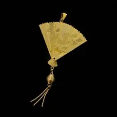 234遺品整理品　ペンダントトップ　ゴールド？　金？　メッキ？　ヴィンテージ