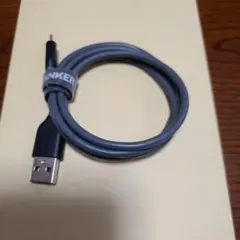 USB-A to micro USB ケーブル