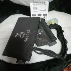 SNOOPY ブラックポーチ 透明ポケット付き