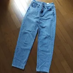 しまむら CLOSSHI デニムパンツ