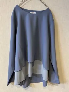 【美品】ANNA LUNAプルオーバー ☆切り替え　デザイン　トップスのサムネイル