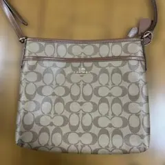 Coach ベージュ ロゴパターン ショルダーバッグ