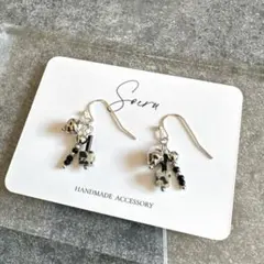 ハンドメイドピアス　モノトーン　ダルメシアンジャスパー　シルバー　フックピアス