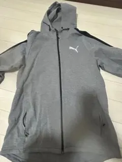 『レア』プーマ　ジップパーカー