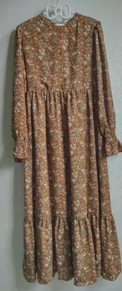 ティアードワンピース 長袖