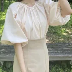 JUNOAH アイボリーイエロー ブラウス　シャツ　バルーンスリーブ　L