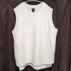 GAP　白　ベスト　学生服など