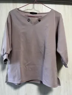 ピンク　ブラウス
