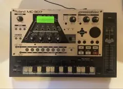 Roland MC-307 grooveboxのサムネイル
