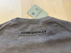 【新品タグ付き】JOHN SMEDLEY ロゴ入りニット ブラウン Sサイズのサムネイル