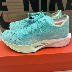 Nike ZoomX ヴェイパーフライ　ネクスト%3 ランニングシューズ 25