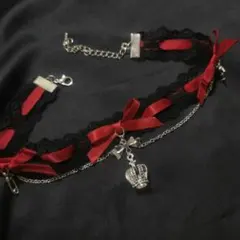 黒赤 チョーカー 酒紅サテンリボン黒レース 王冠ペンダント ゴシック