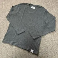 美品 AZUL グレー Vネックセーター　M