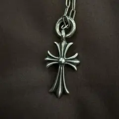 クロムハーツ　シルバー クロス型 ネックレス