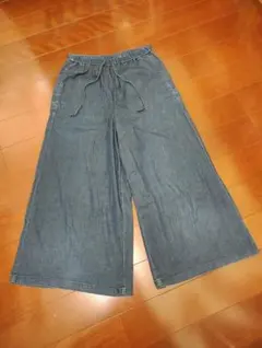 無印良品 デニム ガウチョパンツ Sサイズのサムネイル