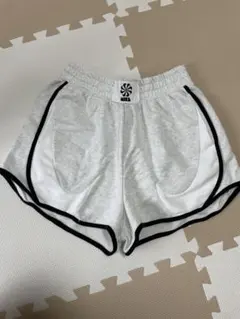NIKE ショートパンツ