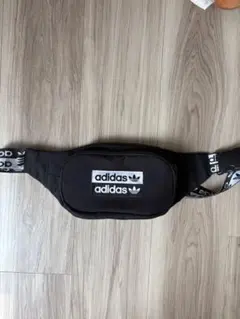adidas ボディバッグ・ウエストポーチ ブラック