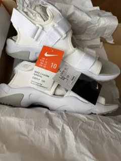 NIKE CANYON SANDAL wihte