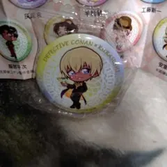 コナン✕くら寿司　ビッくらポン　缶バッチ