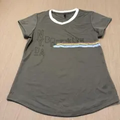 DANSKIN ダンスキン 半袖 Tシャツ カーキ39番のサムネイル