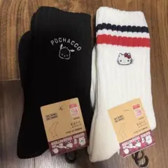 ユニクロ　ヒートテックソックス　サンリオのサムネイル