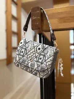 ミナペルホネン▪︎ハンドメイド▪︎ミディアムパン　手持ちショルダー
