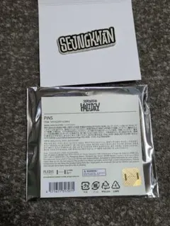 SEVENTEEN　Holiday　ピンバッチ　スングァン