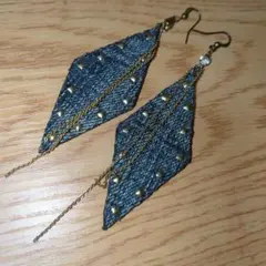 Item thumbnail for item 223c134f-3330-4797-8d76-26312ec32f49