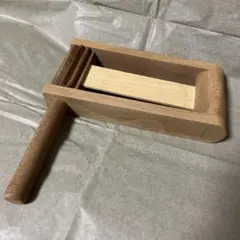 Item thumbnail for item e5ae076c-d3a4-40a7-bcff-b1a134b459d2