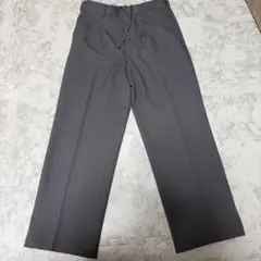 グレー スラックス