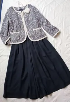 極美品　セレモニースーツ　セットアップ　ママスーツ　清楚　可愛い　妊婦さんにも！