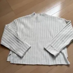 GU ワイドリブハイネックセーター