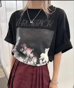 新品 Ameri CLARA EMBROIDERY CONCEPT TEEのサムネイル
