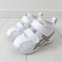 asics スクスク ホワイト×シャンパンゴールド 15cm