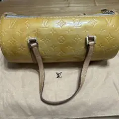 Item thumbnail for item b0740f9f-32bb-4450-95cb-98d7e1cf6384