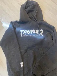 HUF THRASHER ダークグレーパーカー