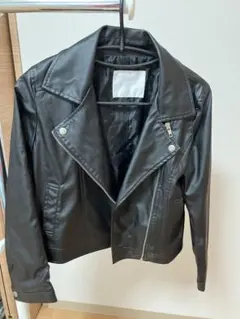 美品CECIL McBEE ブラック ライダースジャケットのサムネイル